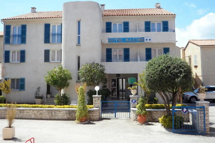 Maxime Hotel