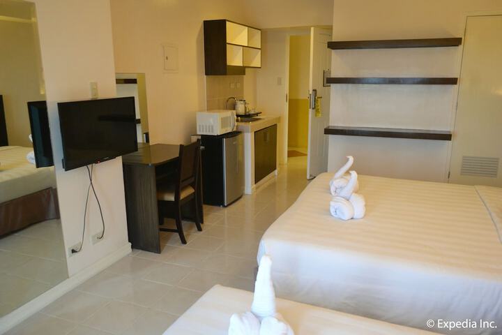 Room 14 of 63