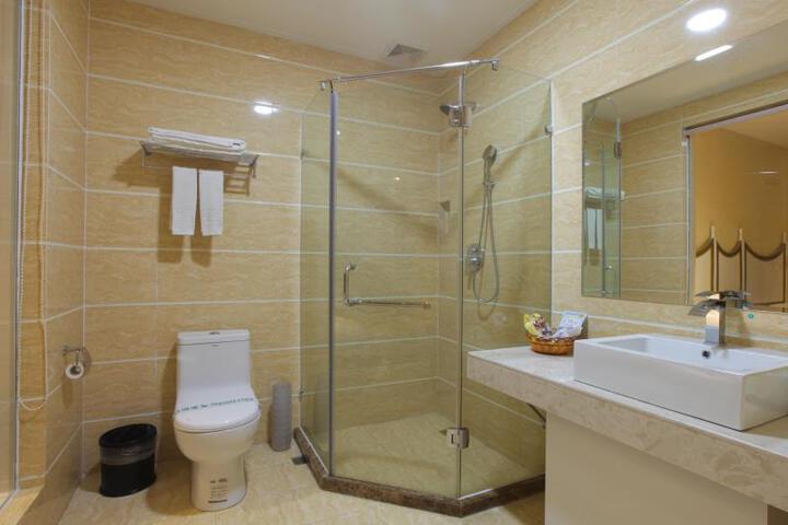 Home Hotel