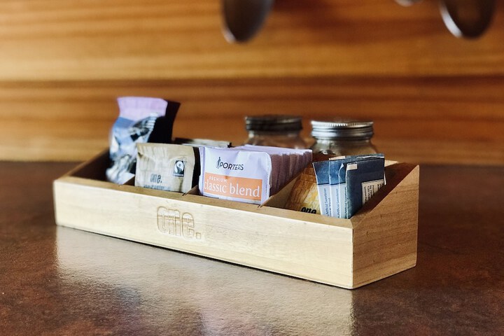 Breakfast/Coffee Service 81 of 172