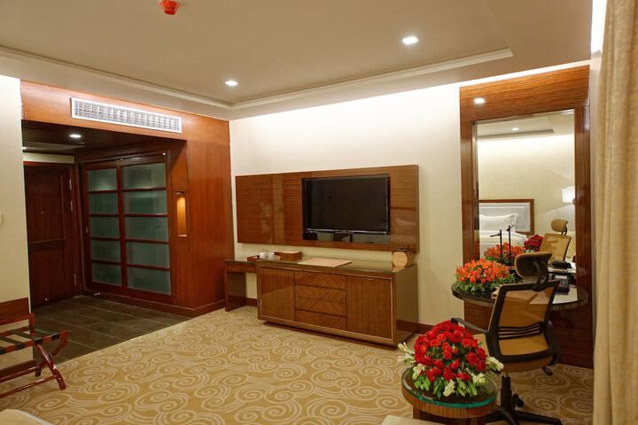 Room 39 of 70