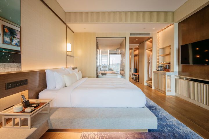 Room 17 of 110
