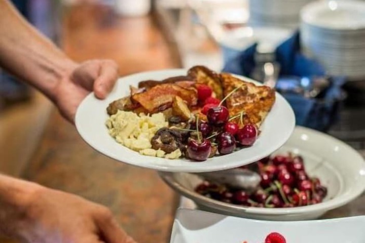 Breakfast buffet