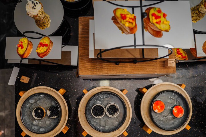 Dining 107 of 122