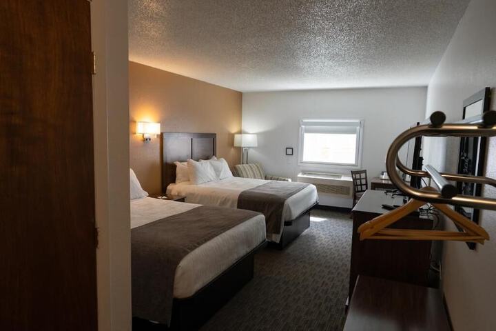 Room 2 of 19