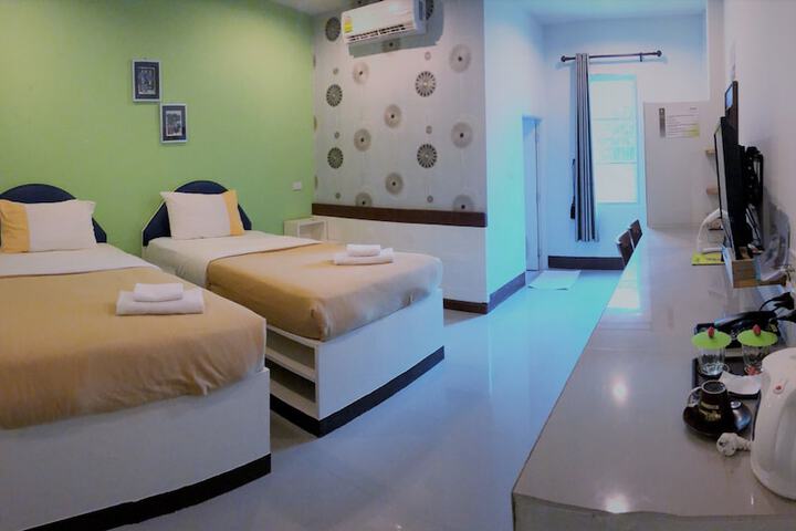 Room 5 of 29