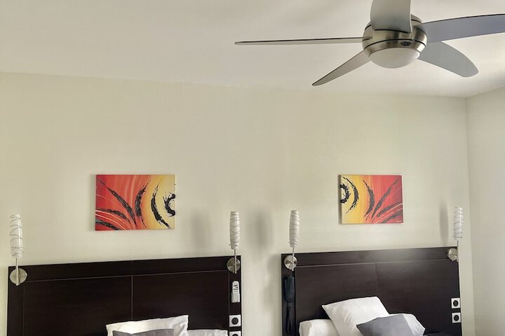 Room 19 of 27
