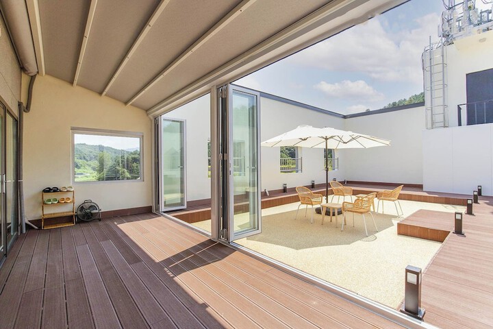 Terrace/Patio 45 of 82