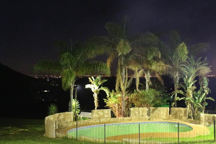 Pool Hotel