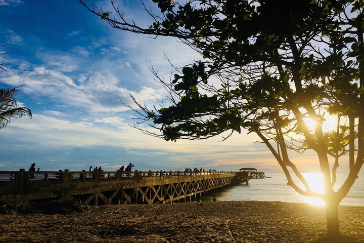 Beach 35 of 44