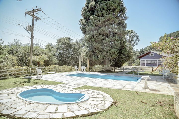 Pool Hotel