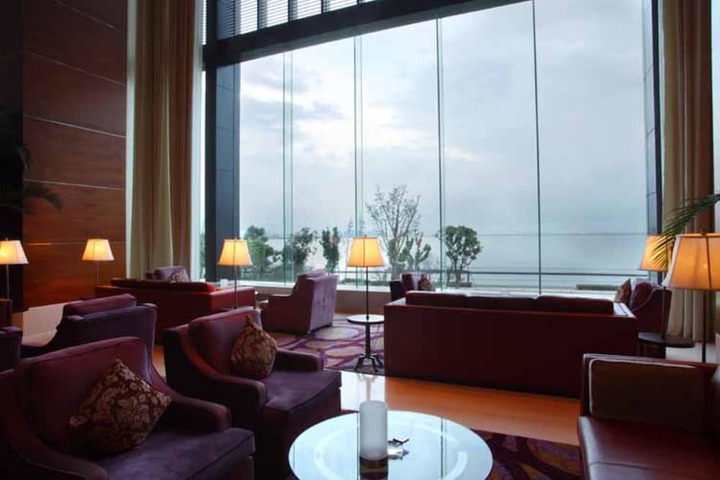 Hotel Interior 14 of 173