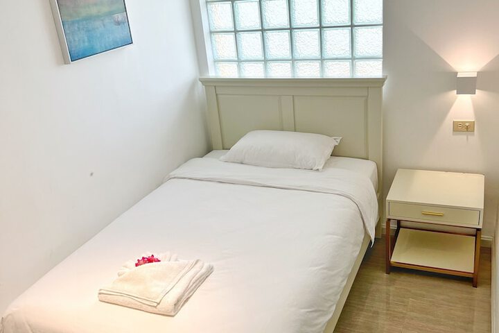 Room 17 of 45