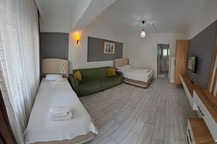 Room 8 of 46