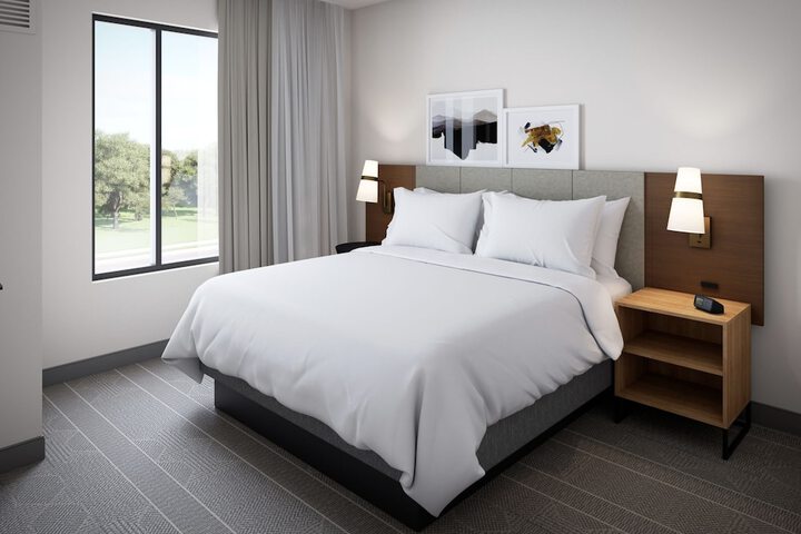 Room 4 of 28