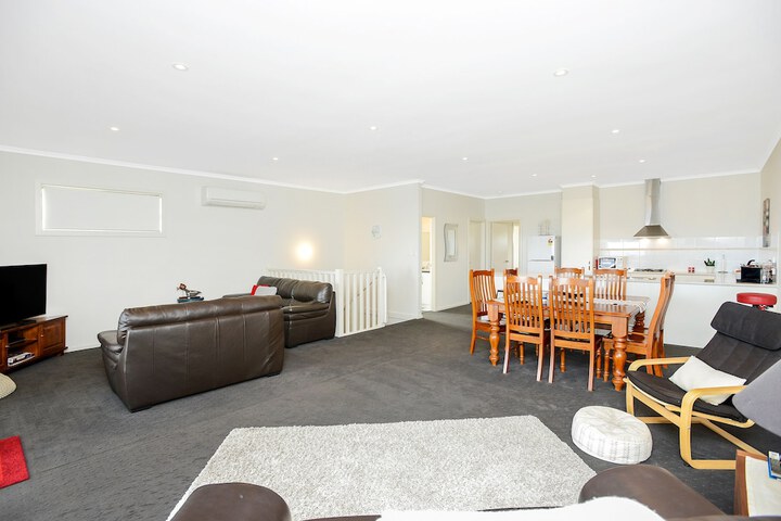 Room 7 of 25