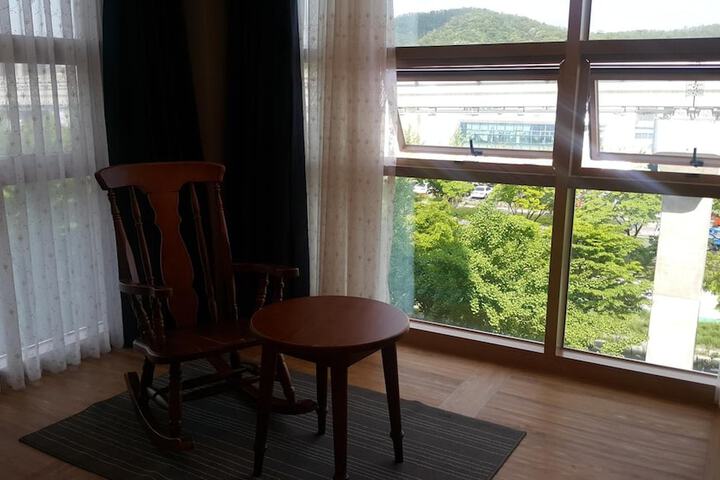 Room 20 of 32