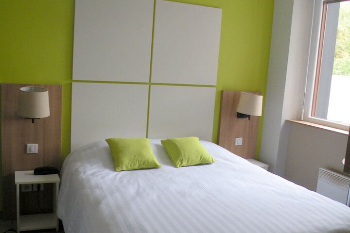 Room 6 of 46