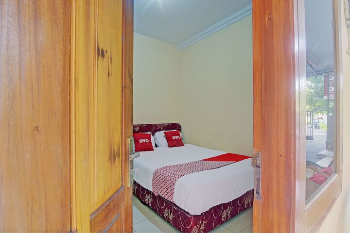 Room 20 of 29