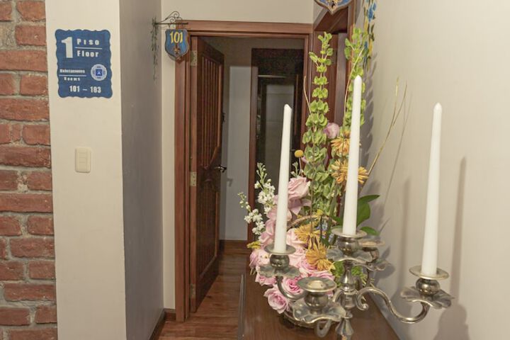 Room 48 of 85