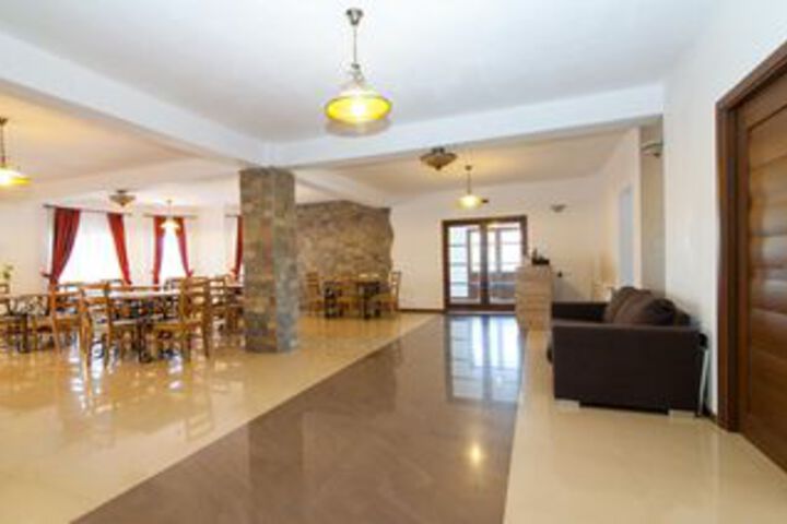 Hotel Interior 21 of 25