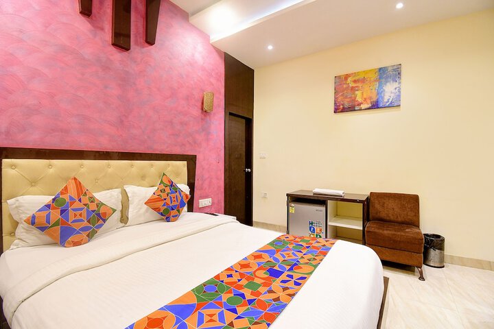 Room 28 of 31