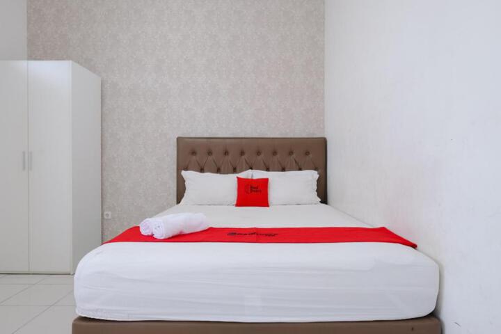 RedDoorz at Griya Martha Sumber Solo
