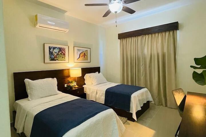 Room 5 of 19