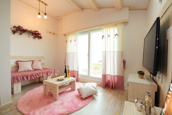 Room 19 of 52