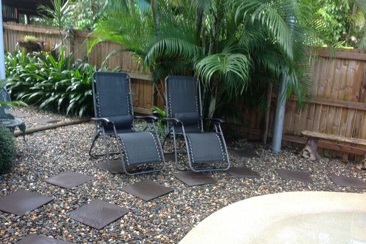 Property Grounds 21 of 40