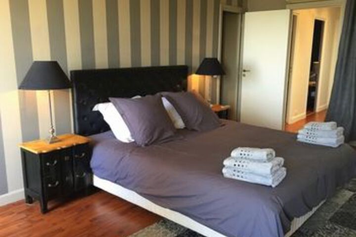 Room 40 of 200