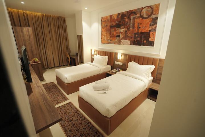 Room 56 of 102