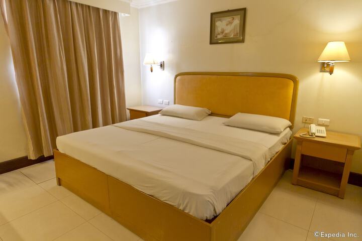 Room 18 of 60
