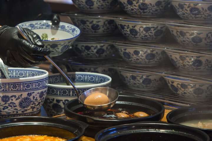 Dining 67 of 140