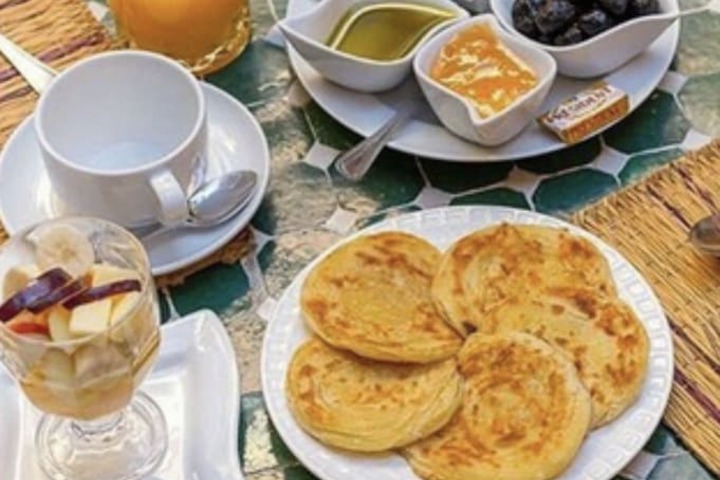 Breakfast/Coffee Service 31 of 45