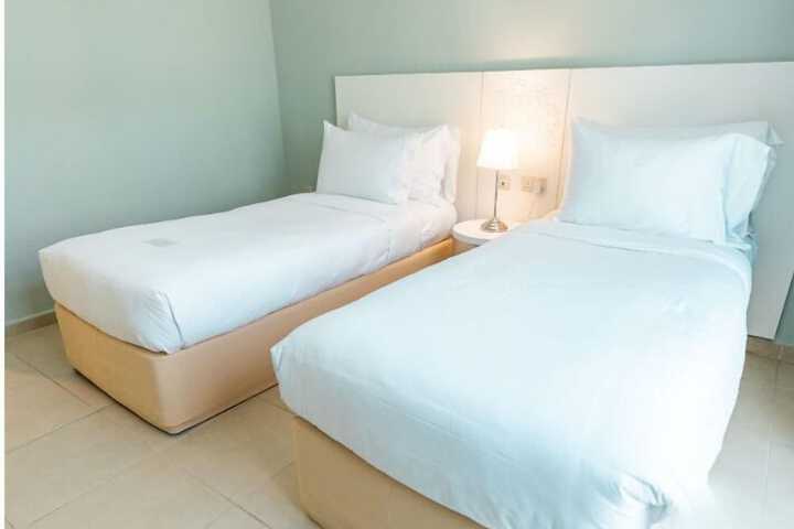 Room 34 of 91