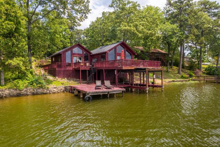 Liams Lodge-Peaceful Cabin Panoramic Lake Views in Hot Springs, AR