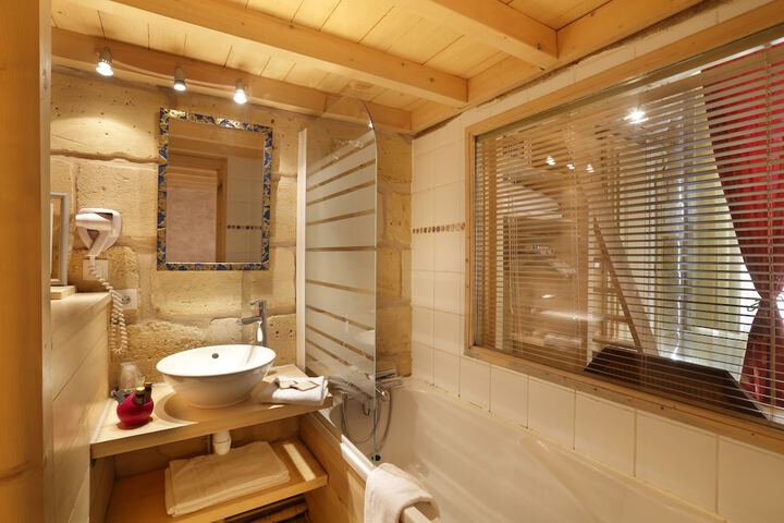 Bathroom Interior Photo