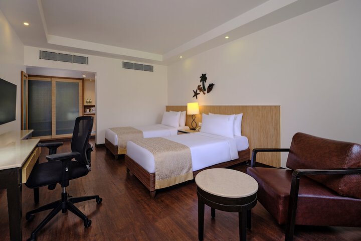 Room 20 of 104