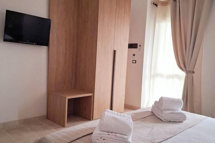 Room 20 of 96