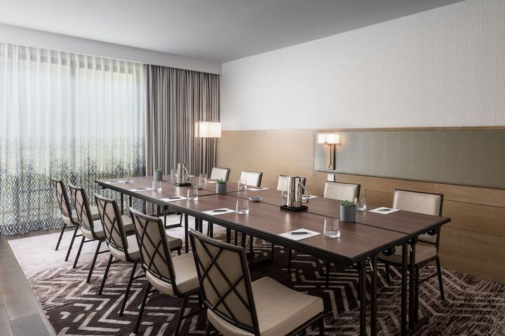 Meeting facility