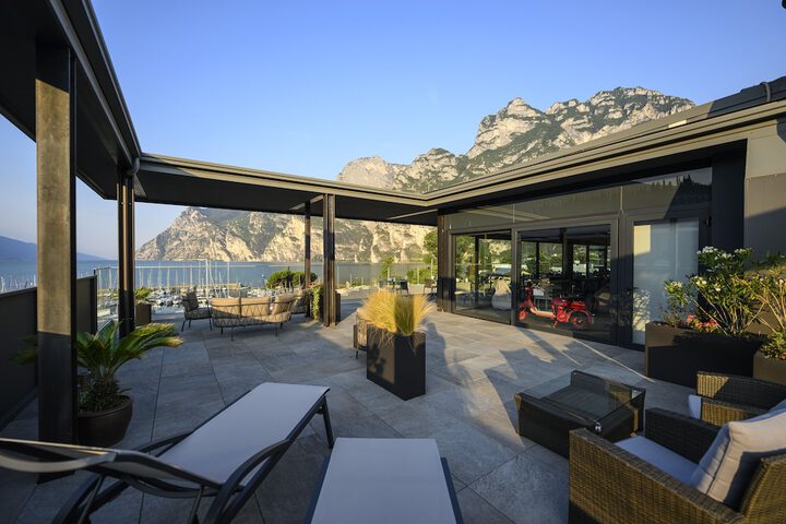 Terrace/Patio 68 of 71