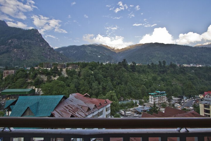 Hotel View 27 of 32