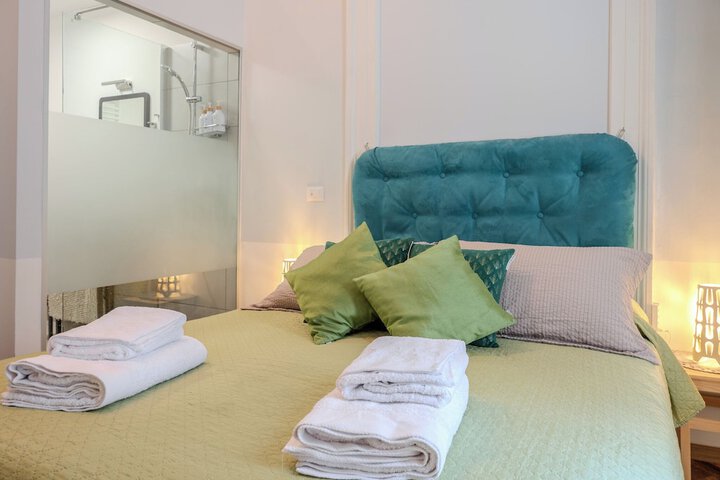 Room 14 of 71