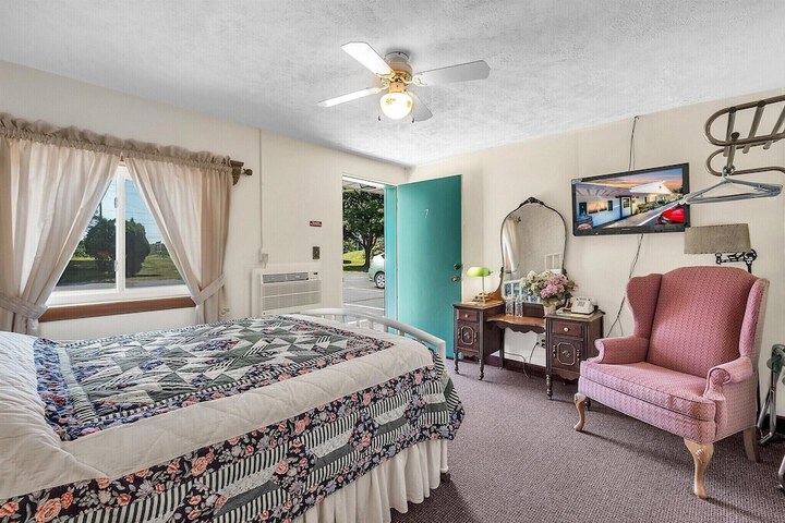 Comfort Single Room (3 of 5)