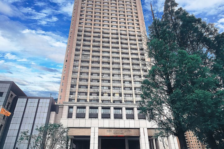 Exterior of Grand New Century Hotel Chizhou