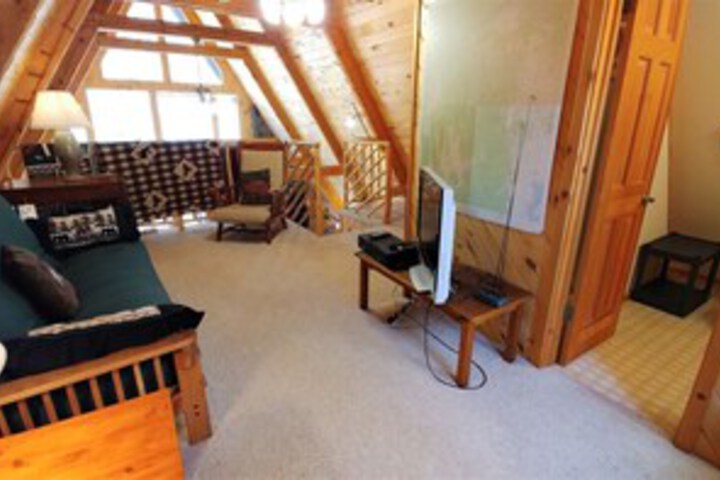 Room 11 of 19