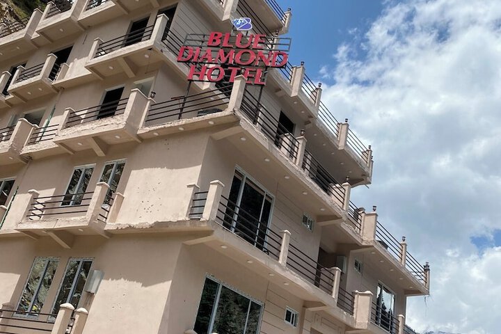Hotel 7 of 10