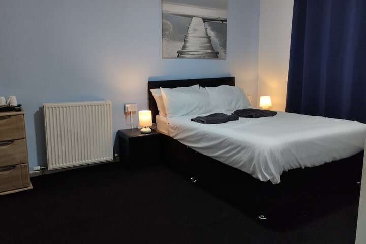 Room 10 of 44