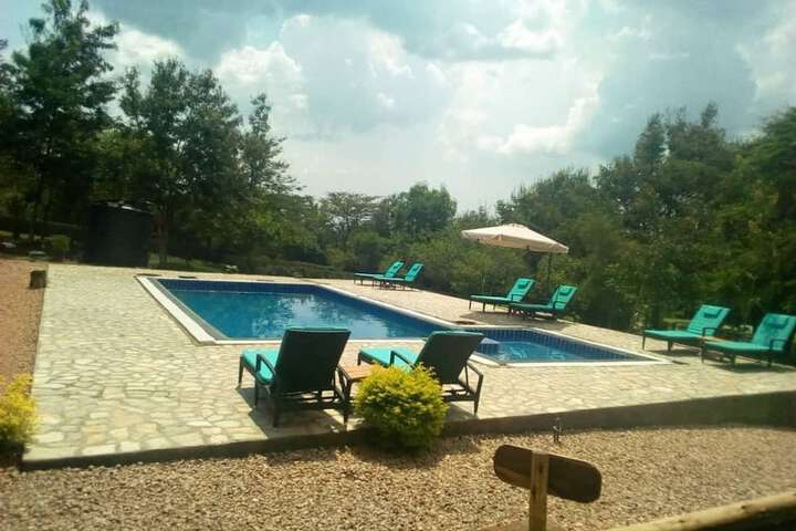 Pool 6 of 12